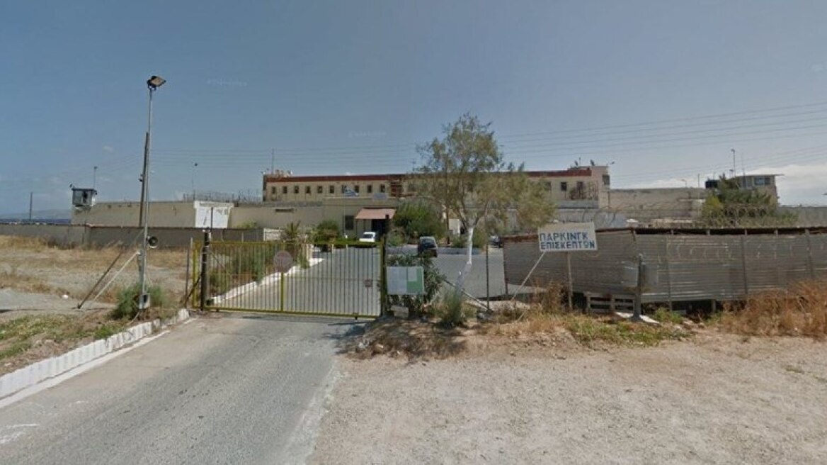 Κρήτη: Τα ρούχα για τον φυλακισμένο γιο του είχαν ναρκωτικά