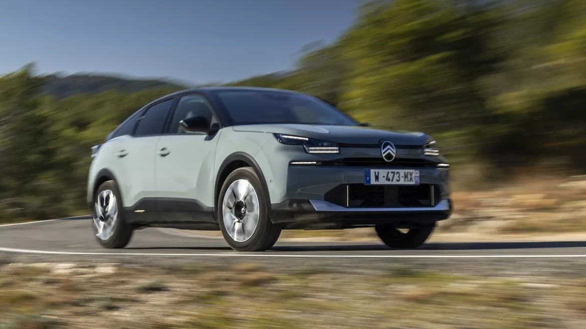 Στην Ελλάδα τα νέα Citroen C4 και C4 X - Πόσο κοστίζουν;