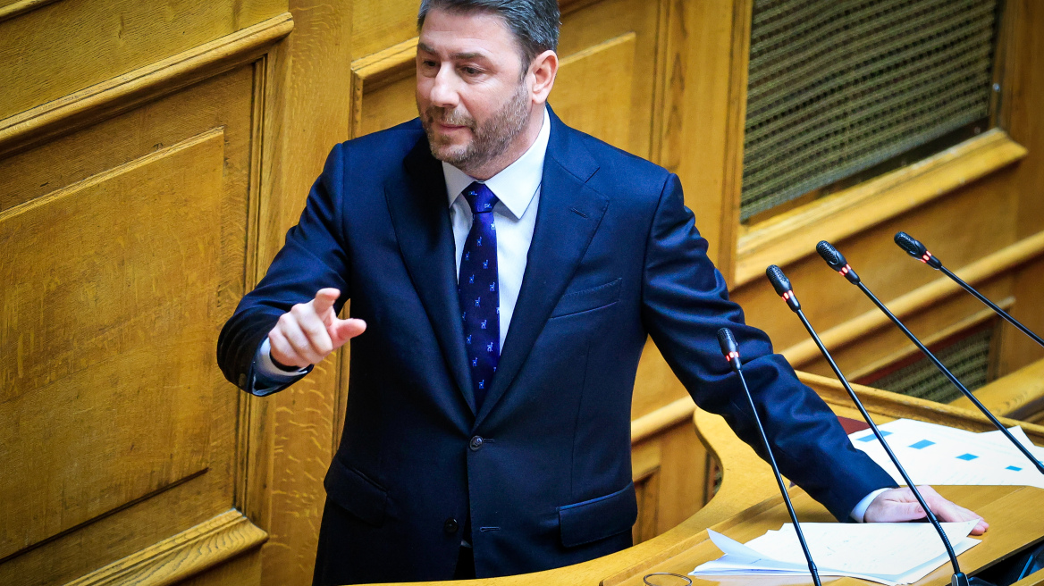 Την Τετάρτη καταθέτει το ΠΑΣΟΚ την πρόταση δυσπιστίας κατά της κυβέρνησης 