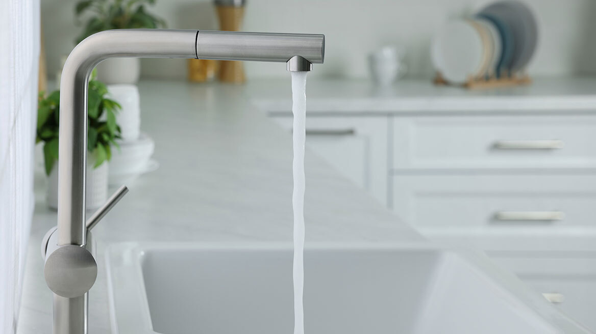 «Παντοτινά χημικά» στο νερό της βρύσης αυξάνουν τον κίνδυνο καρκίνου έως και 33%