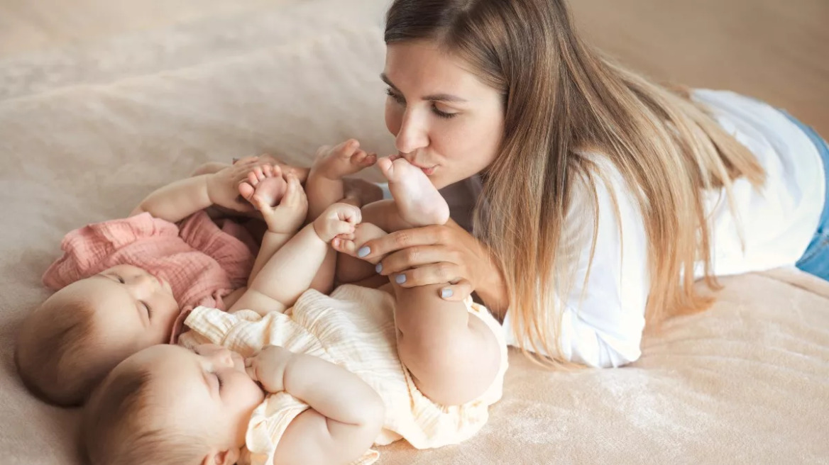 Ποιος σοβαρός κίνδυνος υγείας απειλεί τις μητέρες διδύμων