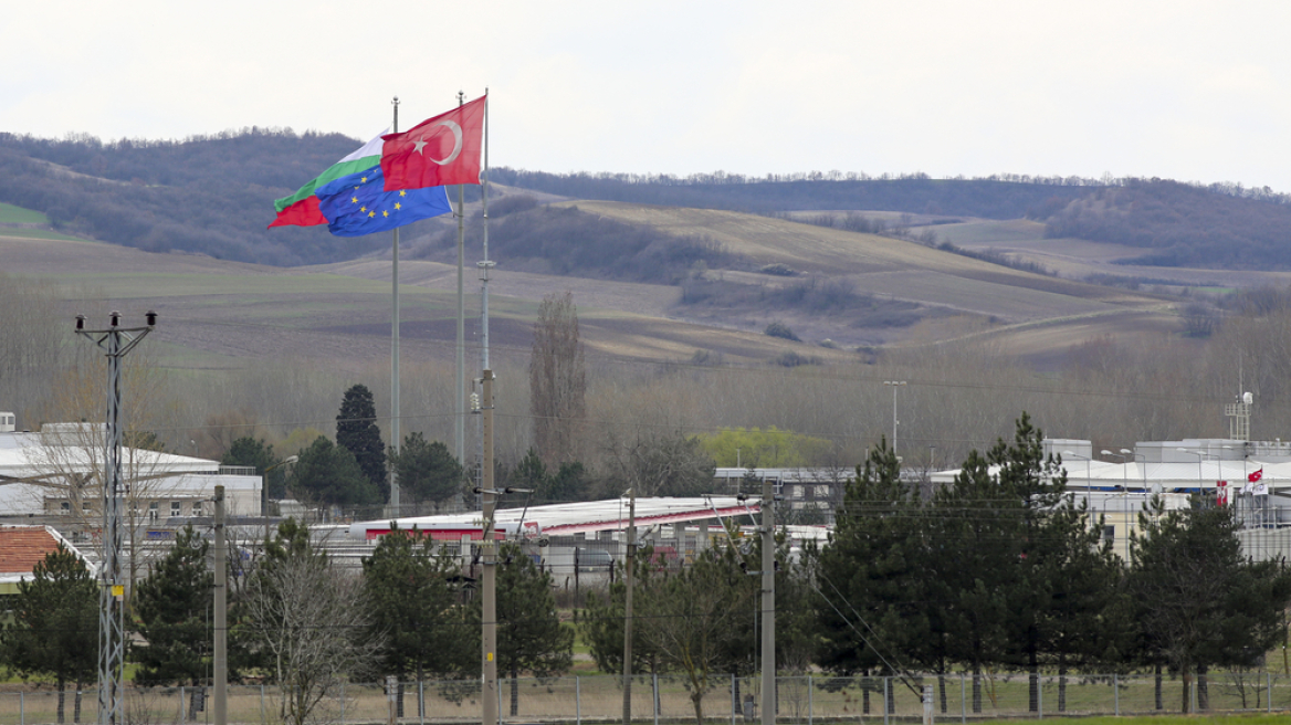 Κοινή στρατιωτική δύναμη από Βουλγαρία, Αυστρία, Ρουμανία και Ουγγαρία για τη φύλαξη των βουλγαροτουρκικών συνόρων