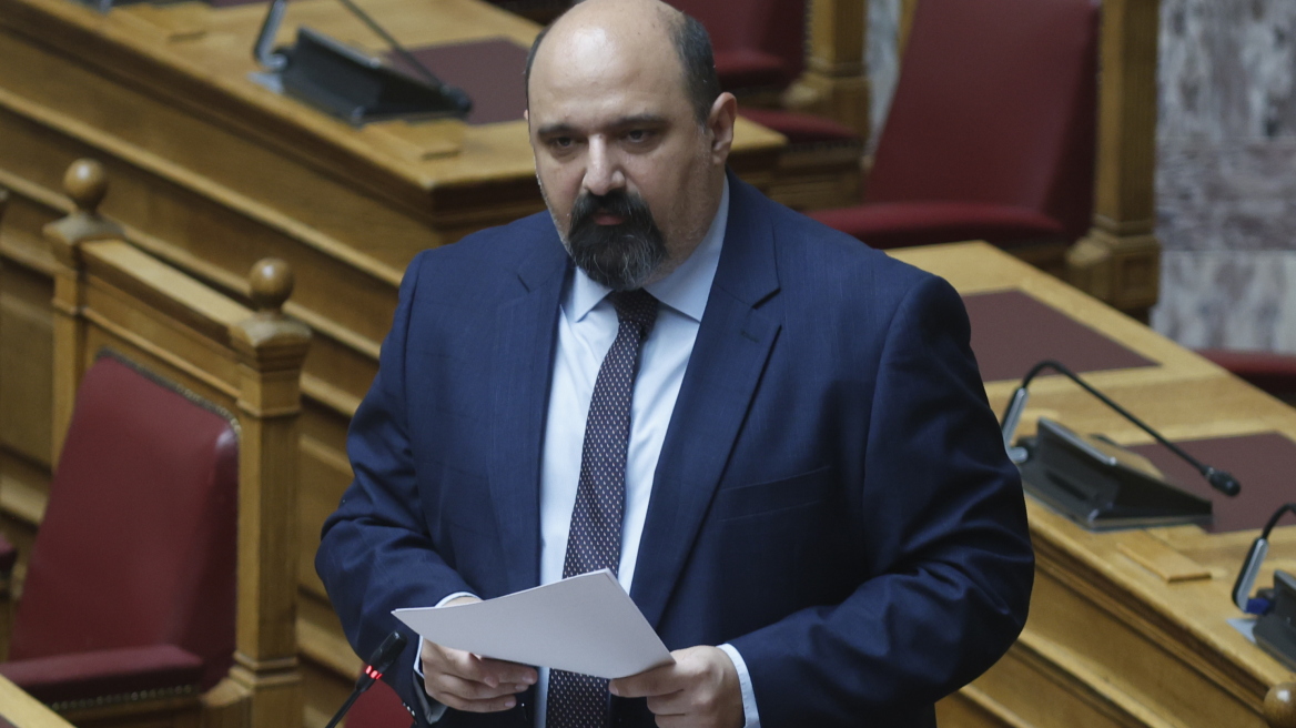 Τέμπη: Κατατέθηκε η πρόταση σύστασης προανακριτικής επιτροπής του ΠΑΣΟΚ για τον Τριαντόπουλο