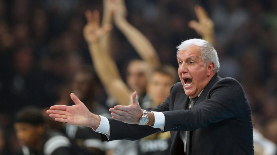 Απίθανη ατάκα Ομπράντοβιτς σε Ποκουσέφσκι: «Μη με αναγκάσεις να σε χτυπήσω με το πινακάκι στο κεφάλι» - Βίντεο