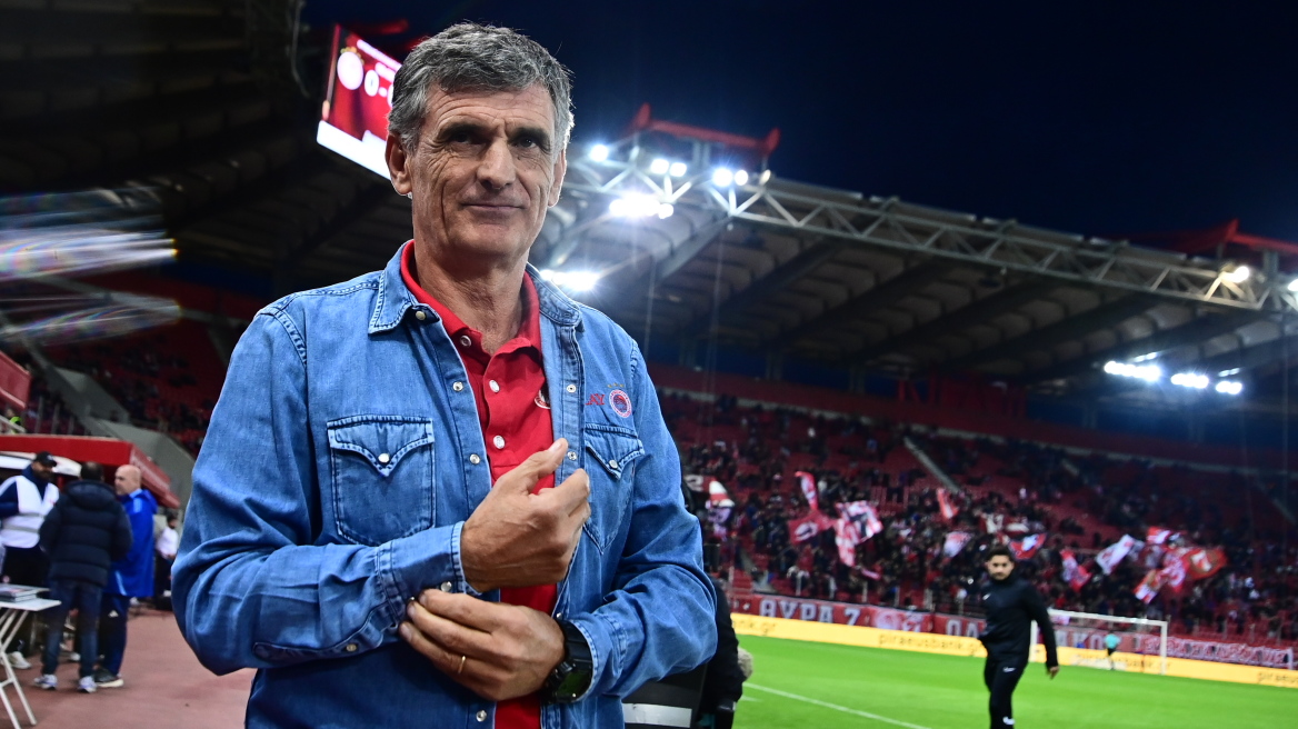 Μεντιλίμπαρ: Μπορώ να φανταστώ τον εαυτό μου και τα επόμενα χρόνια στον πάγκο του Ολυμπιακού