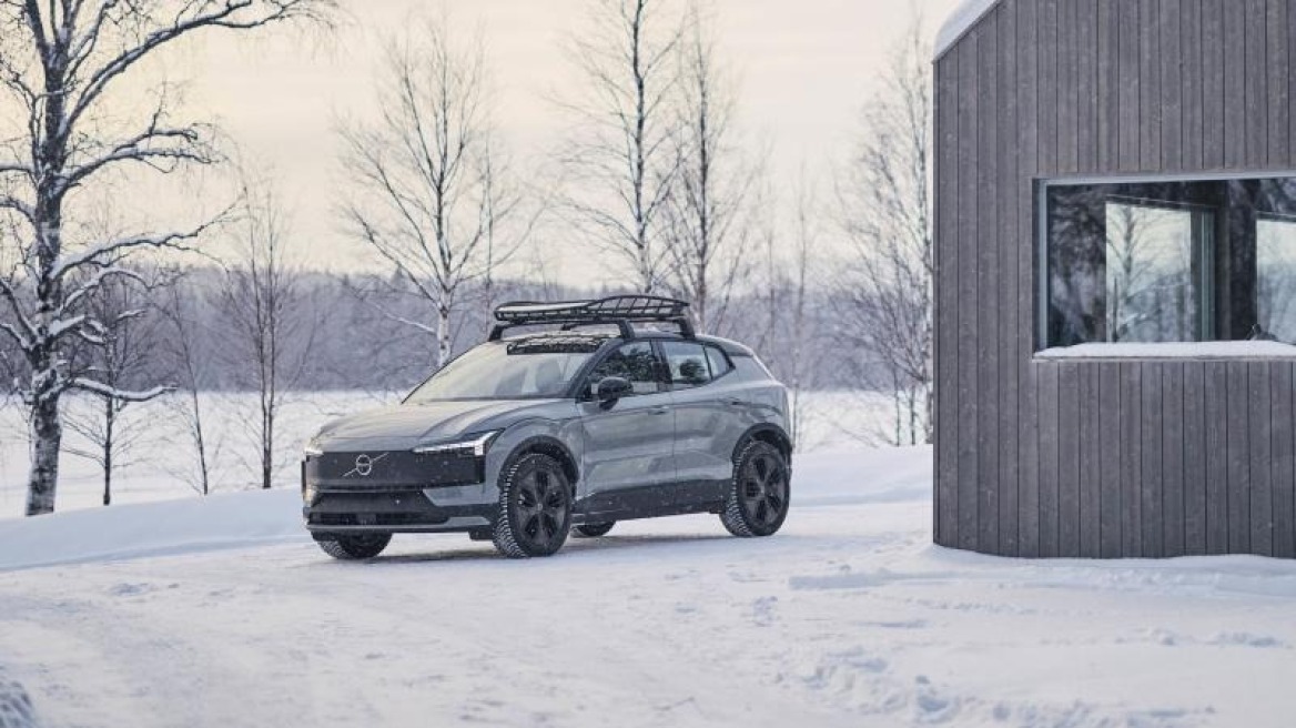 Πρεμιέρα για το Volvo EX30 Cross Country
