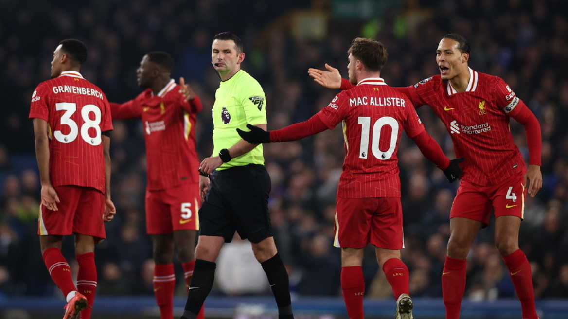 Χωρίς Άγγλο στην ενδεκάδα η Λίβερπουλ κόντρα στην Έβερτον για πρώτη φορά στην ιστορία της 