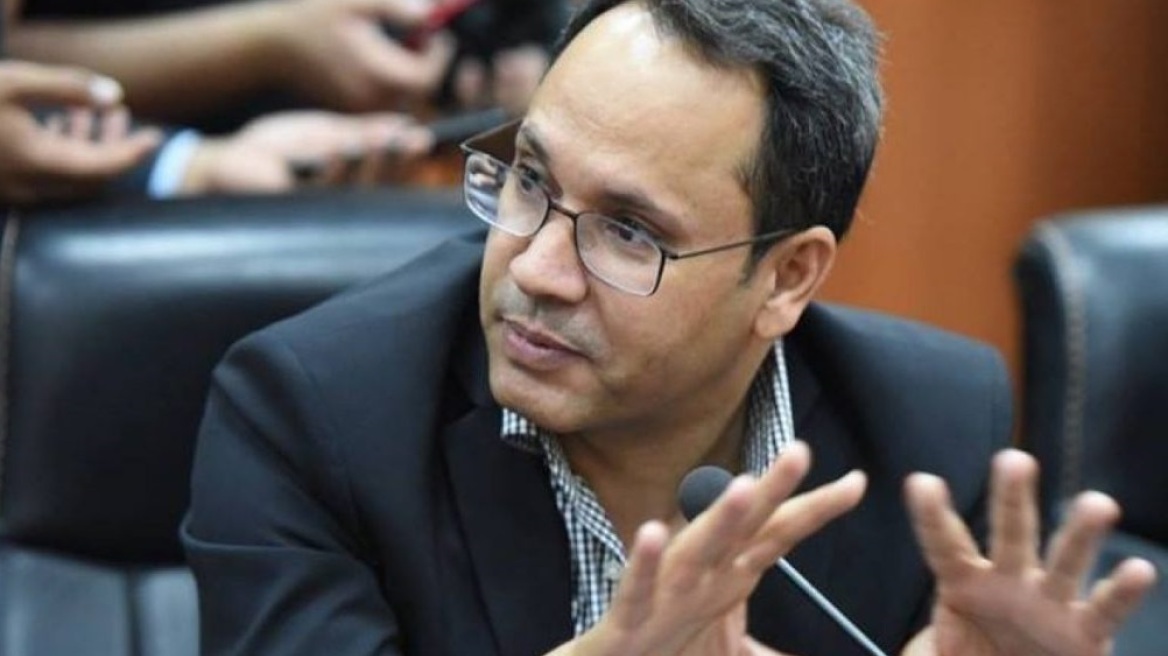 Λιβύη: Απόπειρα δολοφονίας κατά βουλευτή της κυβέρνησης - Τον πυροβόλησαν μέσα στο αυτοκίνητό του