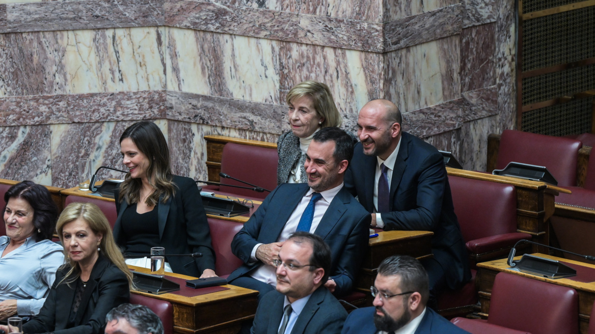 Νέα Αριστερά: Αποχή από την εκλογή Τασούλα - Αυξάνεται το χάσμα με τον ΣΥΡΙΖΑ