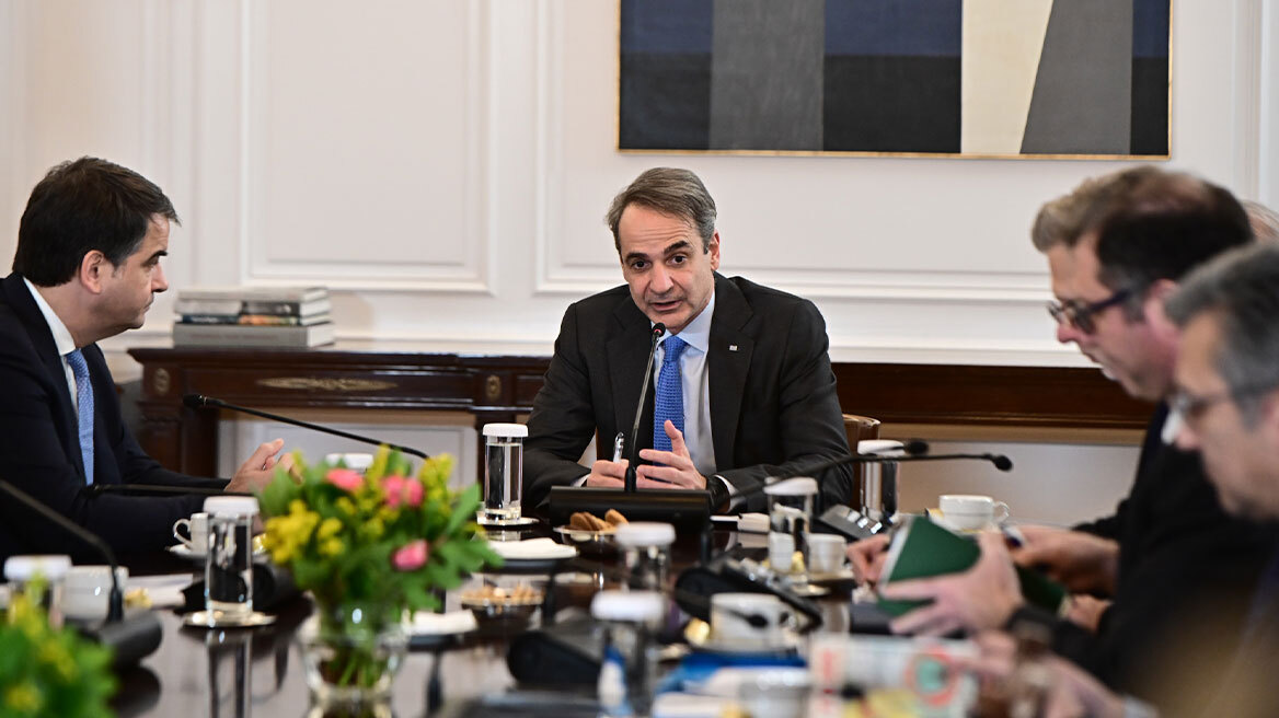 Ο Μητσοτάκης συναντήθηκε με τον Φίτο - Συζητήθηκε η αξιοποίηση των ευρωπαϊκών πόρων στην Ελλάδα
