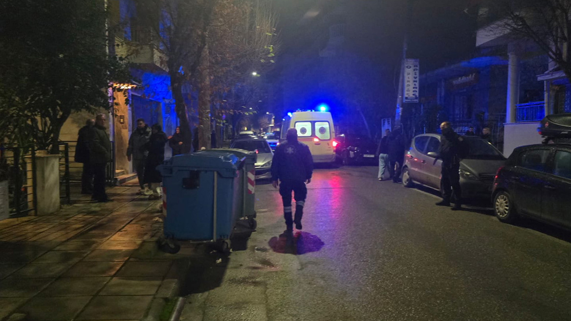 Νεκρή 38χρονη που έπεσε από τον 5o όροφο πολυκατοικίας στη Λάρισα