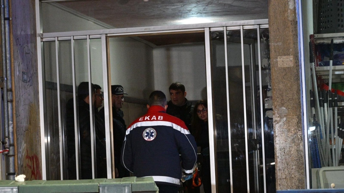 Λάρισα: Η 38χρονη βούτηξε στο κενό από τον πέμπτο όροφο μπροστά στη μητέρα της - Προσπάθησε να την κρατήσει