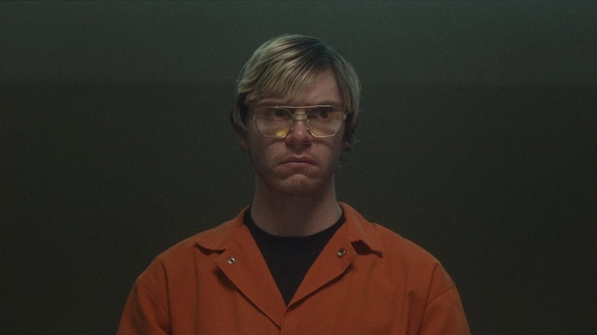 Τελικά, είναι red flag το να χαλαρώνουμε παρακολουθώντας ιστορίες αληθινών εγκλημάτων;