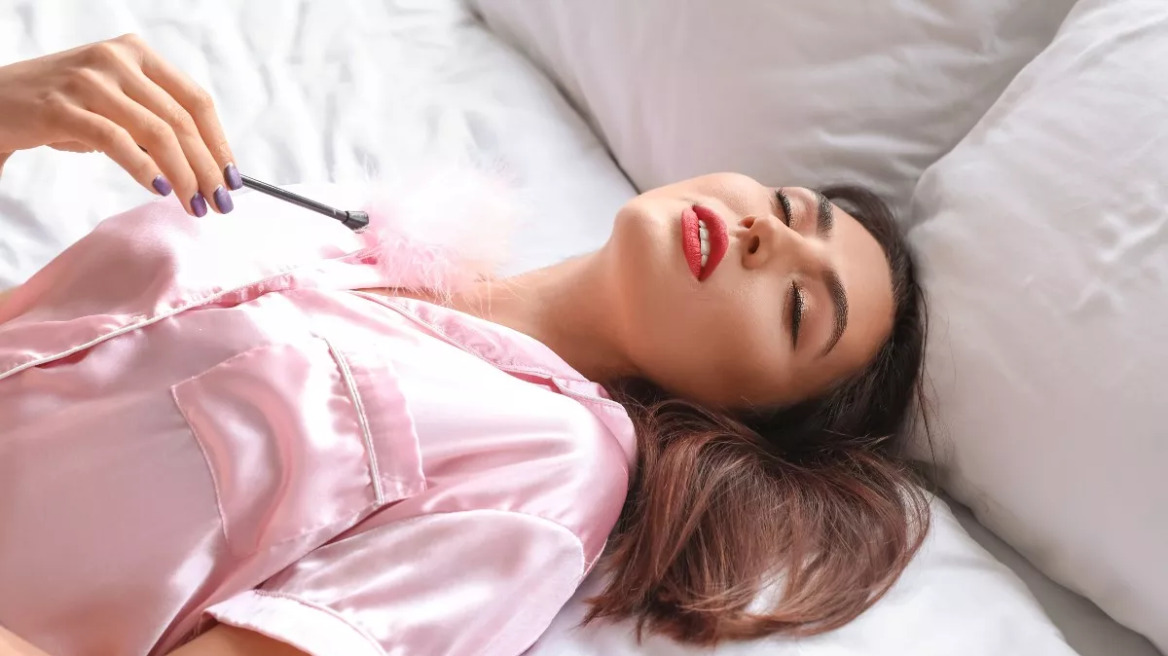 Η αυτοϊκανοποίηση παραμένει ένα ταμπού με πολλά οφέλη – Μία σεξολόγος τα απαριθμεί