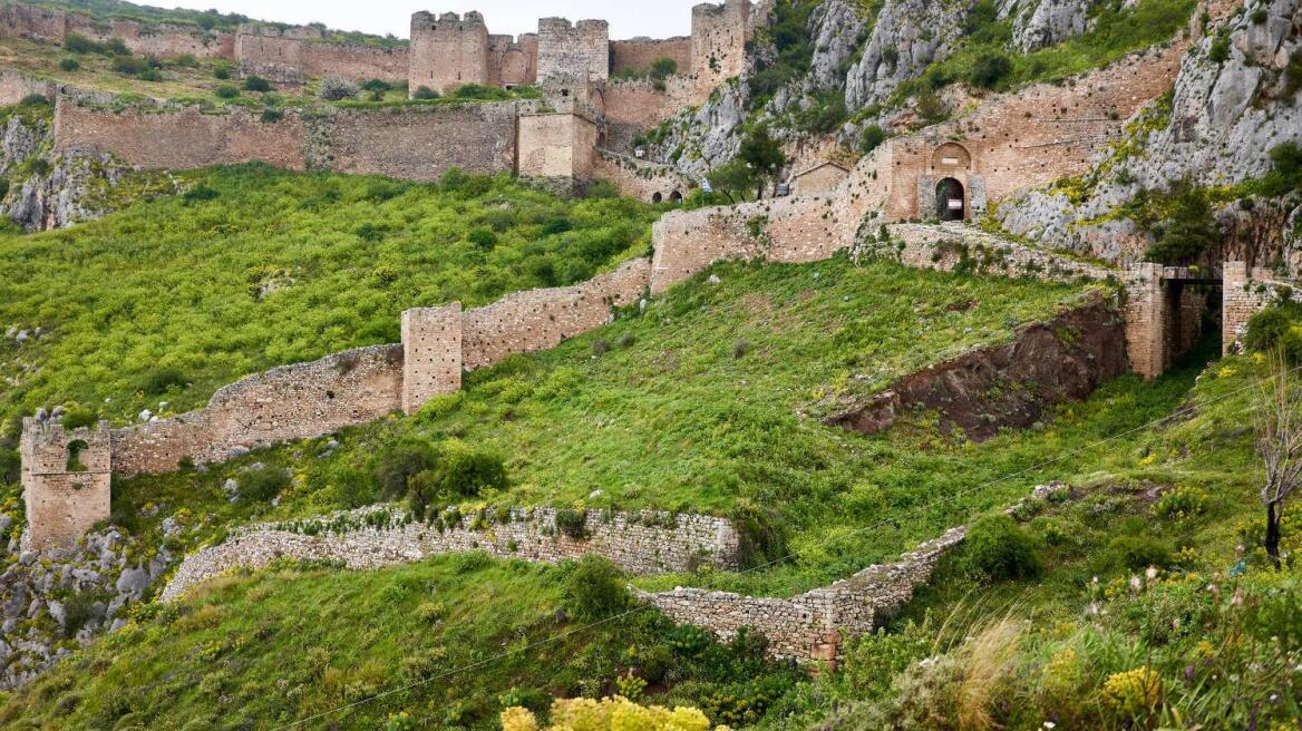 Υπουργείο Πολιτισμού: Έργα προστασίας και ανάδειξης στο Κάστρο του Ακροκορίνθου