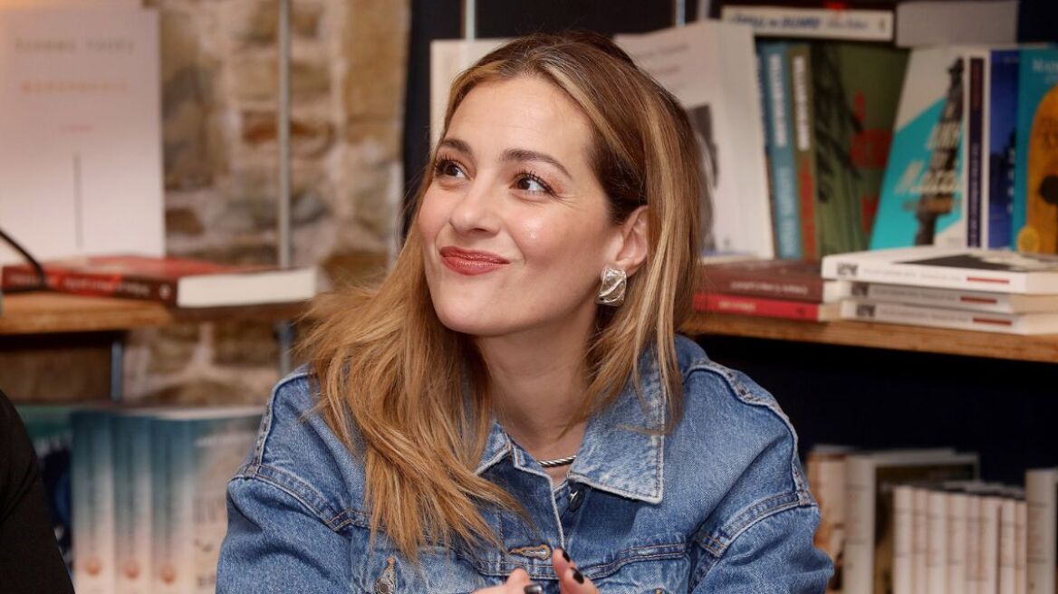 Η Νατάσσα Μποφίλιου δημοσίευσε φωτογραφία από την παιδική της ηλικία