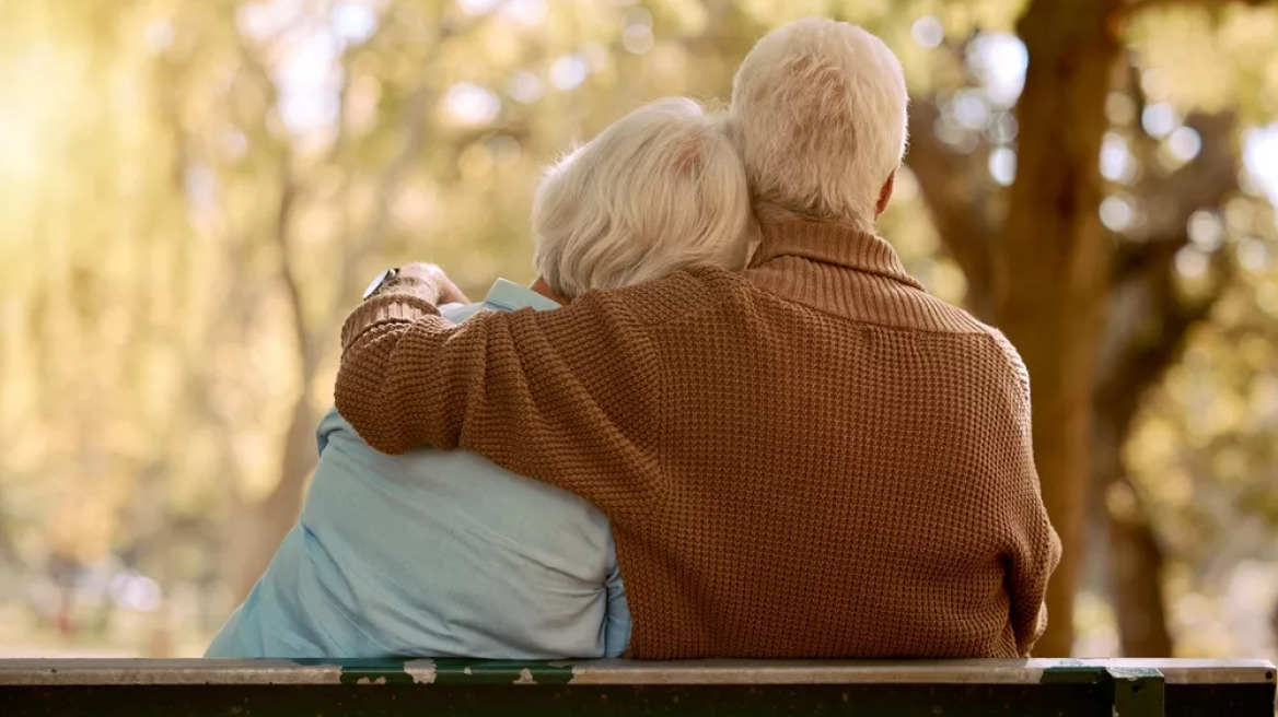 Γήρανση: Ποια είναι η μέση ηλικία του πληθυσμού της Ευρώπης – Τι ισχύει για την Ελλάδα