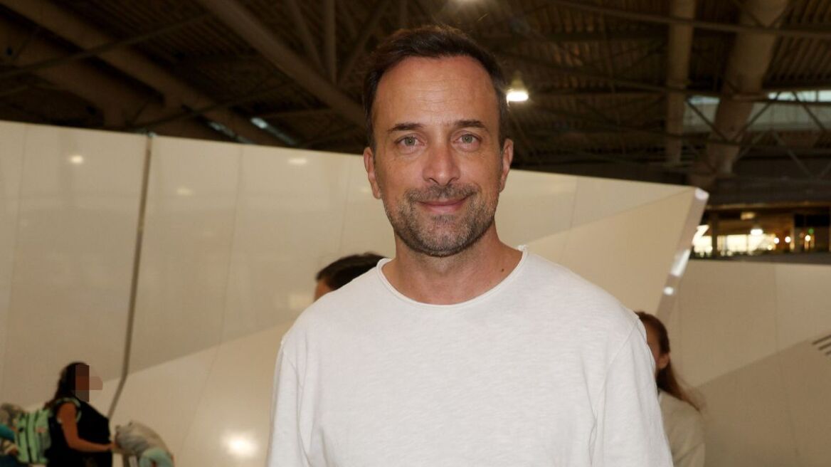 Γιώργος Λιανός για τους δημοσιογράφους: Προσπαθώ να απαντάω με χιούμορ αλλά γίνεται ενοχλητικό