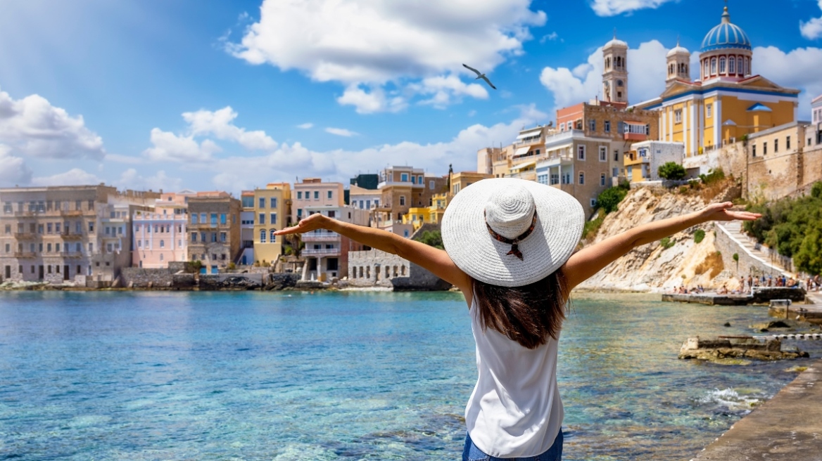 Τουρισμός για όλους 2025: Ξεκίνησαν οι αιτήσεις - Μέσω τράπεζας η έκδοση voucher