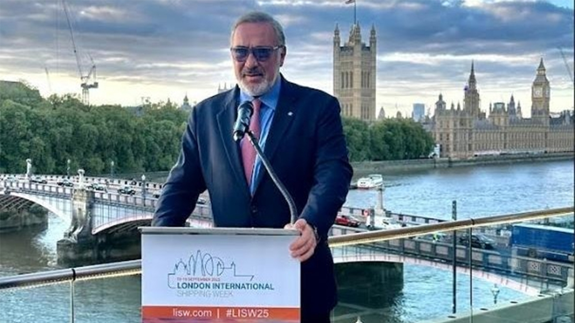 Τsakos Energy Navigation: Σε διαπραγματεύσεις για ναυπήγηση 9 επιπλέον Shuttle Tankers αξίας $1,3 δισ.