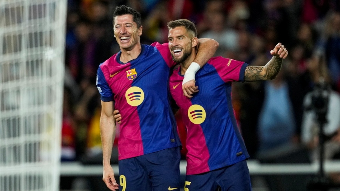 Μπαρτσελόνα: Συμφώνησε για νέα συμβόλαια με τους Λεβαντόφσκι και Μαρτίνεθ