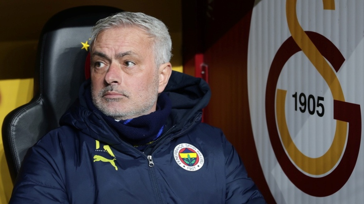 Μουρίνιο: Τέσσερις αγωνιστικές τιμωρία στον Πορτογάλο για όσα είπε μετά από το ντέρμπι με την Γαλατάσαραϊ