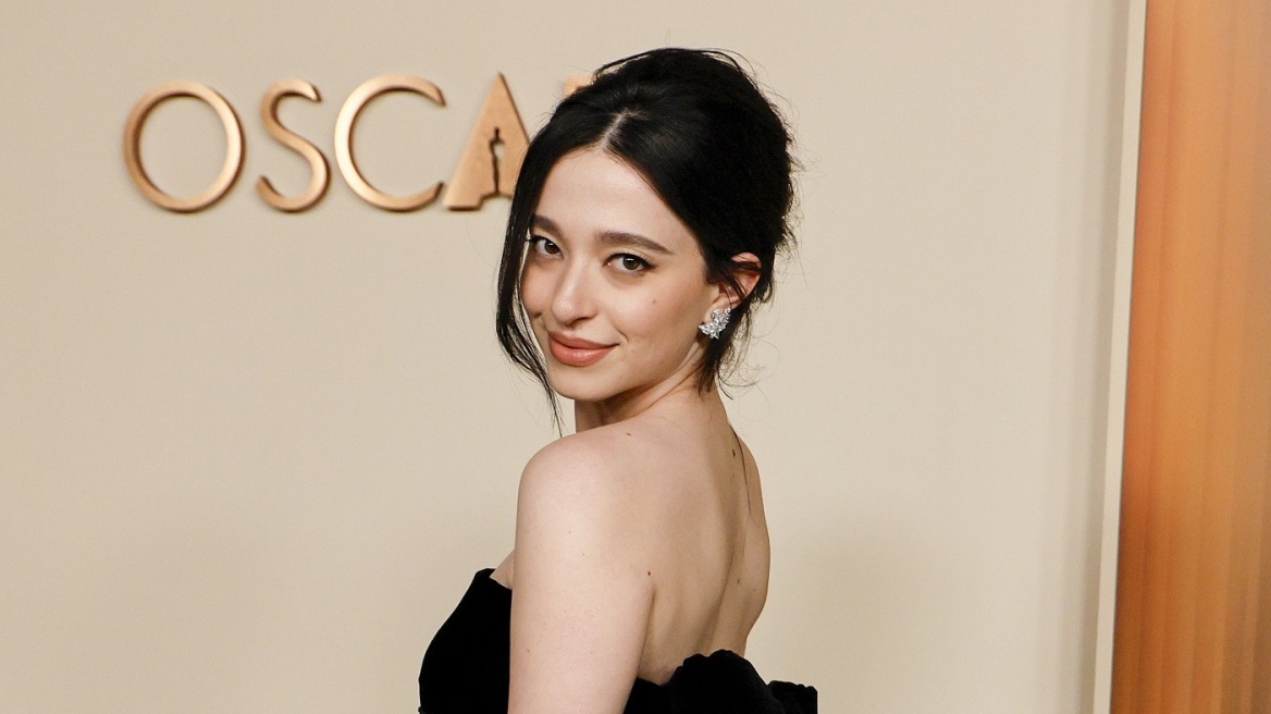 Η Mikey Madison, η Ariana Grande και η Cynthia Erivo με vintage δημιουργίες στο Pre-Awards Dinner των Όσκαρ