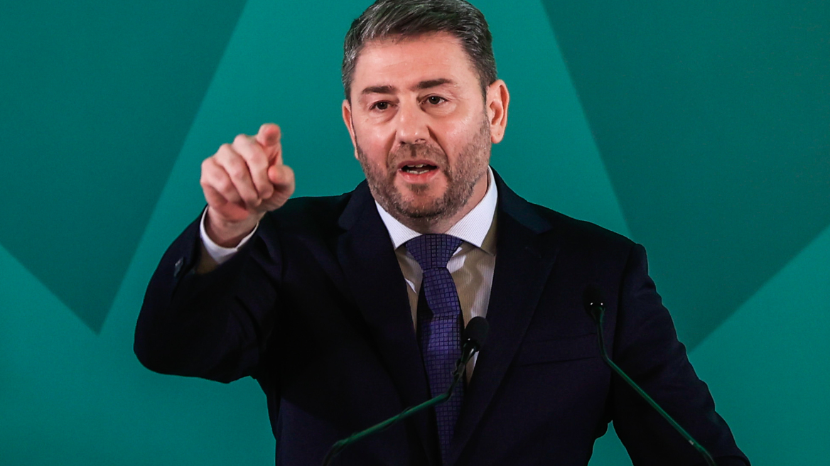 Στο Ηράκλειο Κρήτης για το συλλαλητήριο ο Ανδρουλάκης - Την Τετάρτη η πρόταση μομφής κατά της κυβέρνησης 