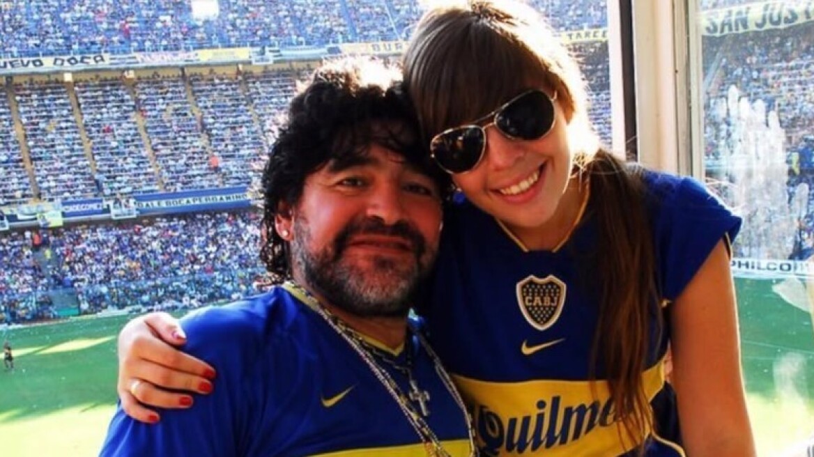 Μαραντόνα: Η κόρη του Ντιέγκο εξομολογείται – «Ζούμε με τον φόβο της μαφίας» 