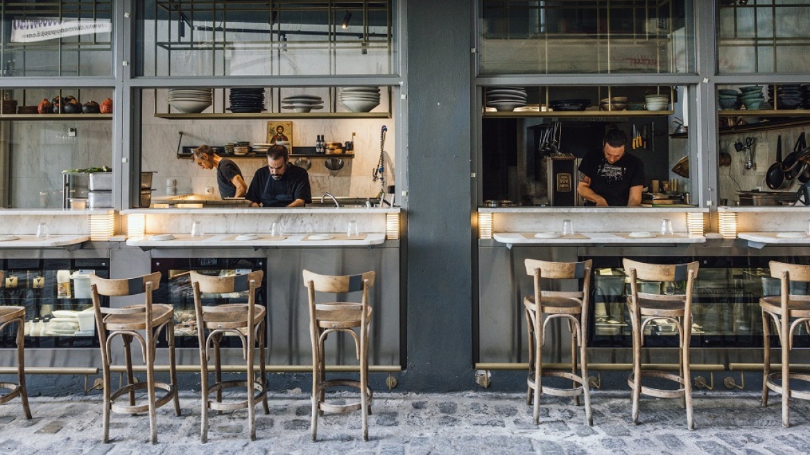 Άνω – Κάτω στα Λαδάδικα: Δύο διαφορετικοί κόσμοι με γευστικό πρόσημο