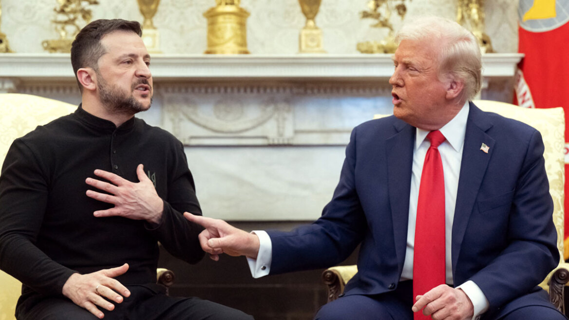 Bloomberg: Η κυβέρνηση Τραμπ θέλει δημόσια συγγνώμη από τον Ζελένσκι για να αποκαταστήσουν τη σχέση τους