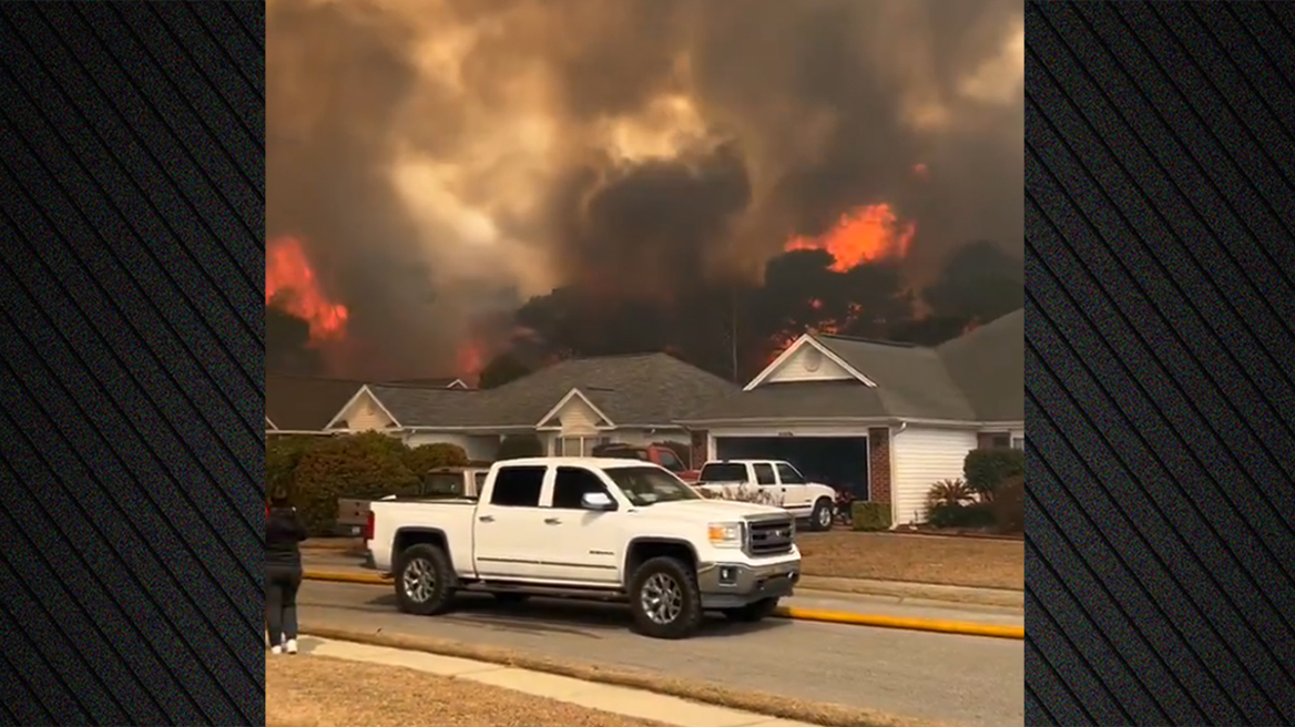 Κατάσταση έκτακτης ανάγκης σε Βόρεια και Νότια Καρολίνα στις ΗΠΑ από 175 πυρκαγιές - Εκκενώσεις περιοχών