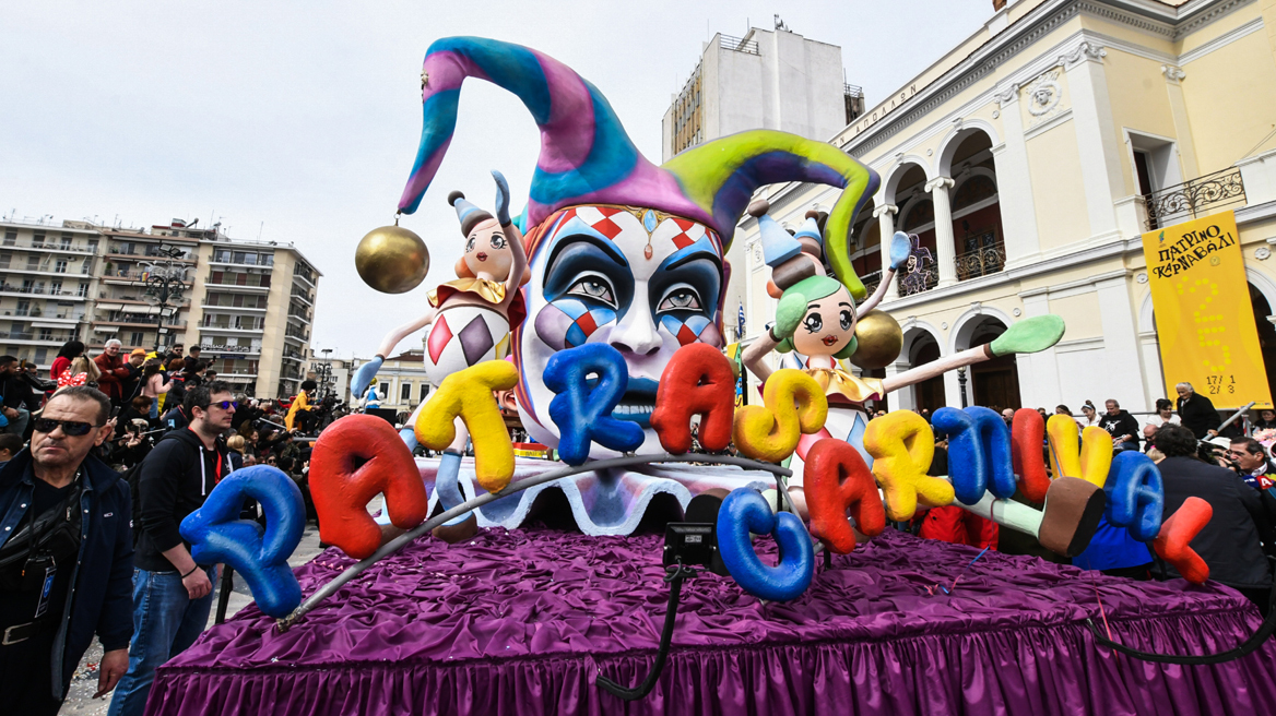 ΑΑΔΕ - Απόκριες: Οκταπλάσιες αποδείξεις στην Πάτρα μετά την εμφάνιση των ελεγκτών