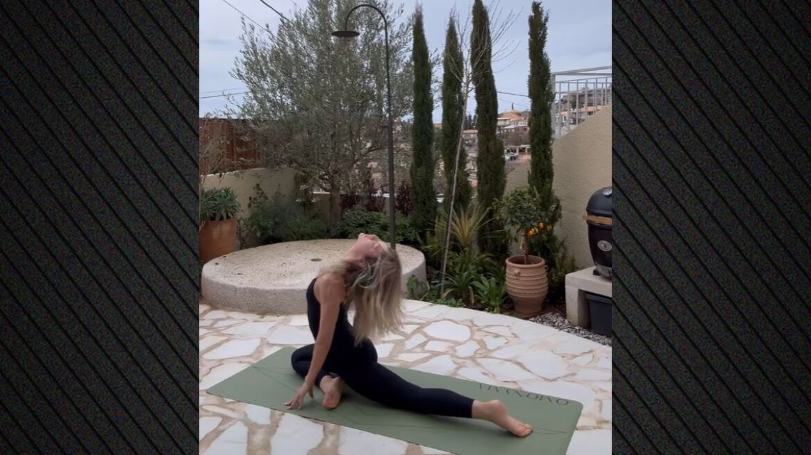 Κλέλια Ανδριολάτου: Κάνει γιόγκα στο TikTok - Δείτε βίντεο