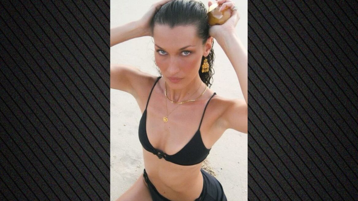 Η Μπέλα Χαντίντ ποζάρει με μπικίνι μπροστά στο ηλιοβασίλεμα - Δείτε τις φωτογραφίες