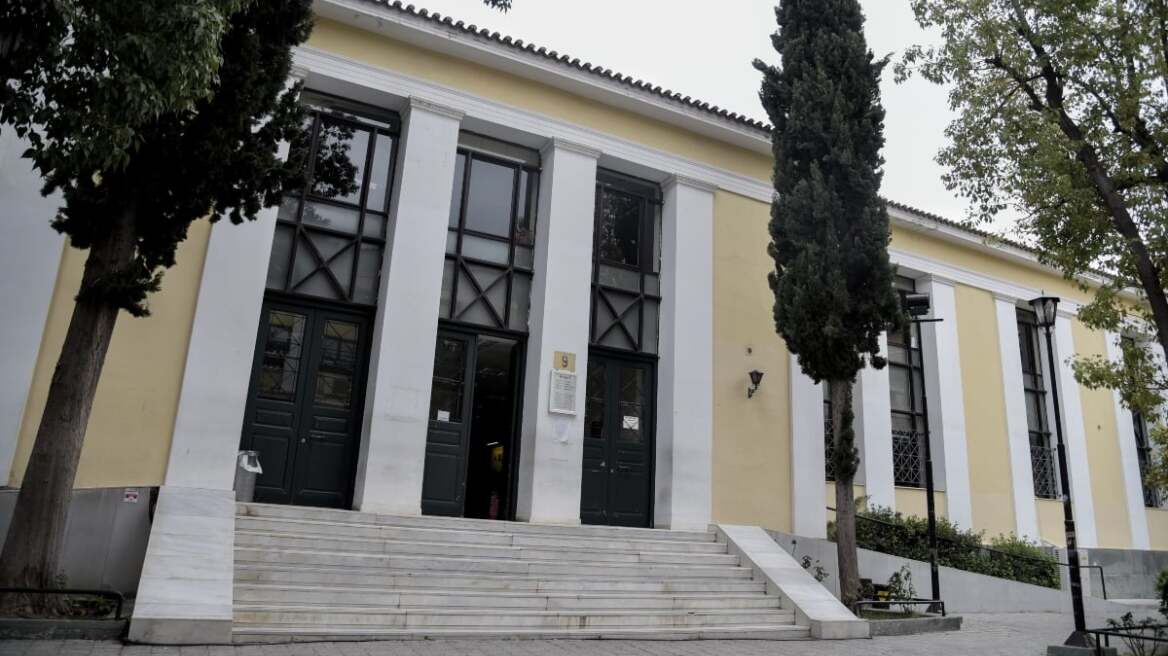 Διεκόπη για τις 10 Απριλίου η δίκη για την υπόθεση των υποκλοπών και του παράνομου λογισμικού  Predator