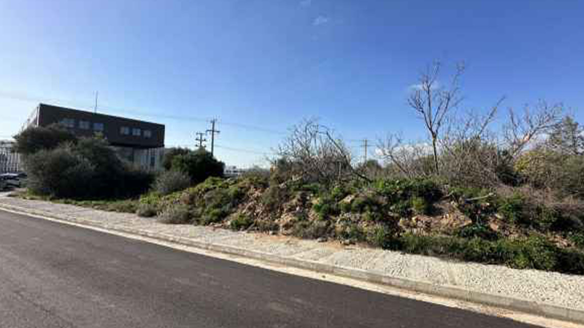 Πλειστηριασμοί: Άλλαξαν χέρια τα οικόπεδα του Γαβαλά στην Κηφισιά