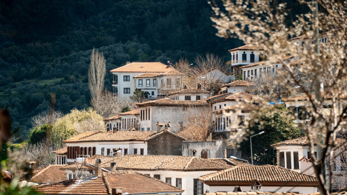  Από την Έφεσο στον Κιρκιντζέ: Μία επίσκεψη στην πατρίδα της Διδώς Σωτηρίου