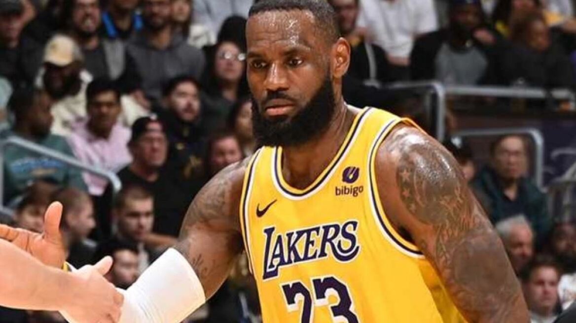 ΛεΜπρόν Τζέιμς: Κλείνει τη σεζόν με λιγότερους από 25 πόντους μέσο όρο μετά από 21 χρόνια!