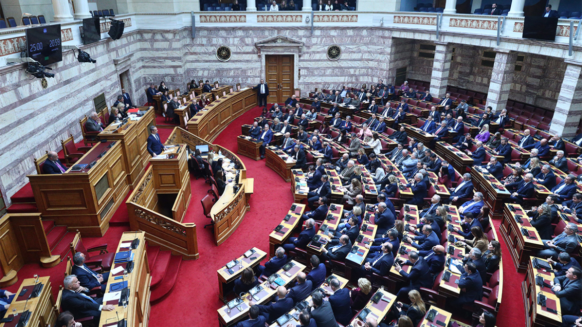 Ολοκληρώθηκε και η δεύτερη ημέρα της συζήτησης στη Βουλή για την πρόταση δυσπιστίας