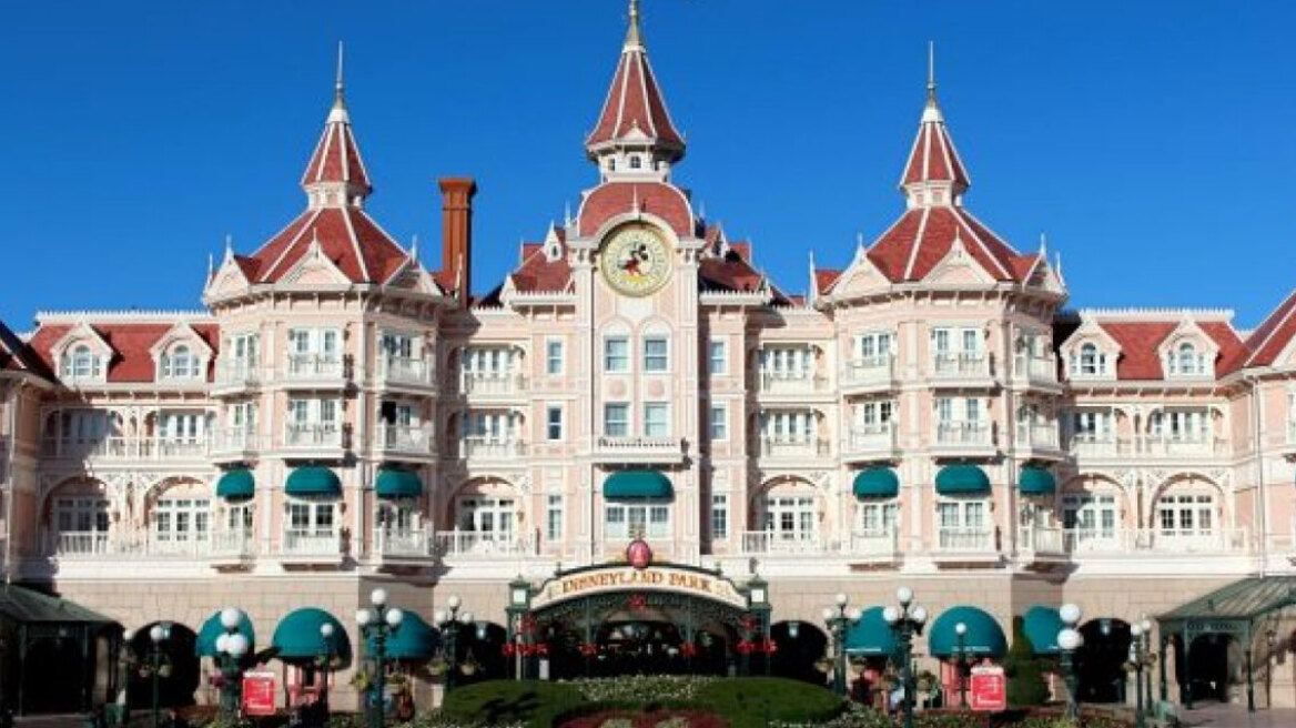 Η απόλυτη ξενοδοχειακή εμπειρία στην Disneyland