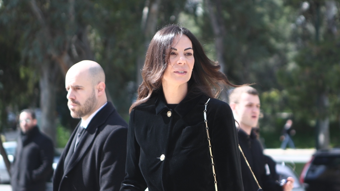 Εύη Βατίδου σε Βαλλιανάτο: Ο σεβασμός προς έναν άνθρωπο που δεν είναι πια εδώ είναι στοιχείο αξιοπρέπειας