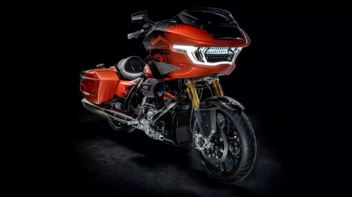 Πόσο κοστίζει η πιο ακριβή Harley-Davidson που φτιάχτηκε ποτέ; (+video)