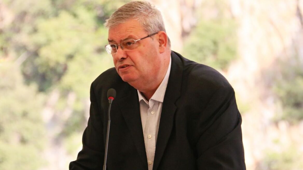 «Από θαύμα γλίτωσε» ο περιφερειάρχης Ηπείρου - Πήγε να δει ένα έργο και τραυματίστηκε