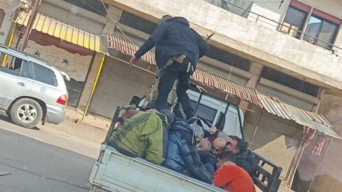 Συνεχίζονται οι εντάσεις στη Συρία - Δυνάμεις ασφαλείας εκτέλεσαν 52 Αλαουίτες, βίντεο με σκληρές εικόνες