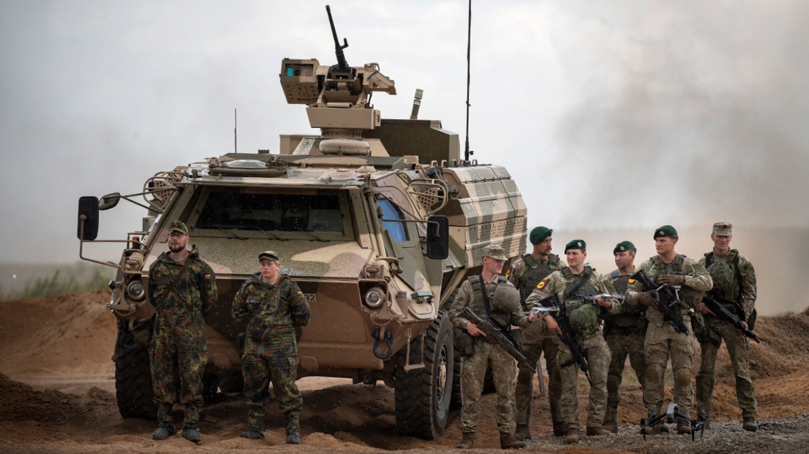 Μπορεί η Ευρώπη να υποκαταστήσει το ΝΑΤΟ; Το «βαρύ» οικονομικό κόστος, πού θα βρει τα κονδύλια, πόσους στρατιώτες θα χρειαστεί