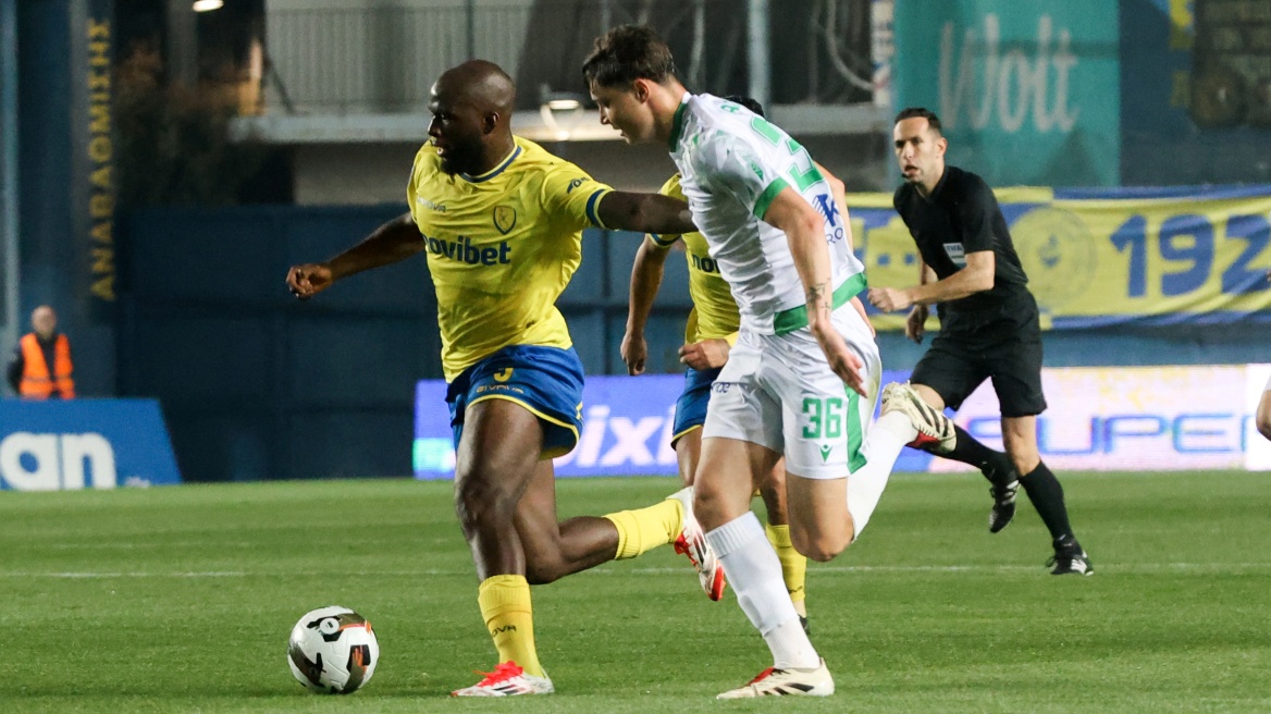 Παναιτωλικός-Λεβαδειακός 0-0: Στα play out τα «καναρίνια» 