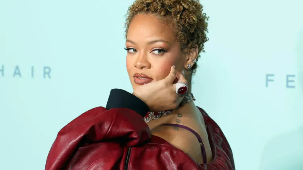 Rihanna: «Η πιο ισχυρή στιγμή που έχω ζήσει ποτέ ως γυναίκα… τα μικρά μου θαύματα»
