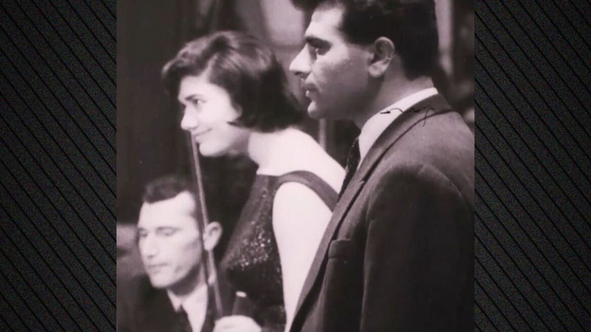 Μαρινέλλα: Σπάνια φωτογραφία της με τον Στέλιο Καζαντζίδη «άγγιξε» τα 500 ευρώ στο Cash or Trash