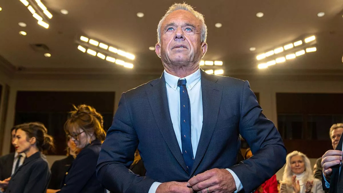 Ιλαρά: Ο Robert F. Kennedy Jr λέει ότι η βιταμίνη Α προφυλάσσει – Τι έδειξε πραγματικά η έρευνα που επικαλείται